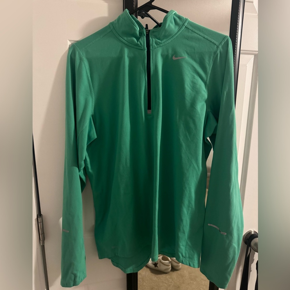Green Nike running pullover